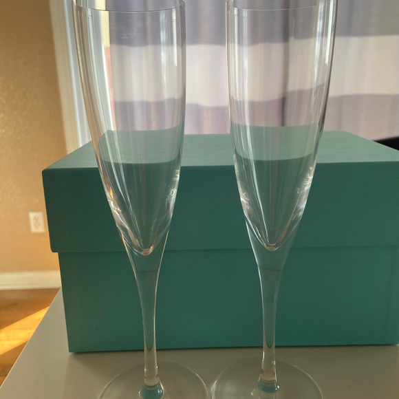 Tiffany & Co. Crystal Champagne Flutes - Picture 3 of 4